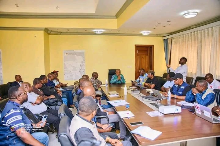 Ebola en RDC : dix zones de santé sans nouveau cas depuis 21 jours